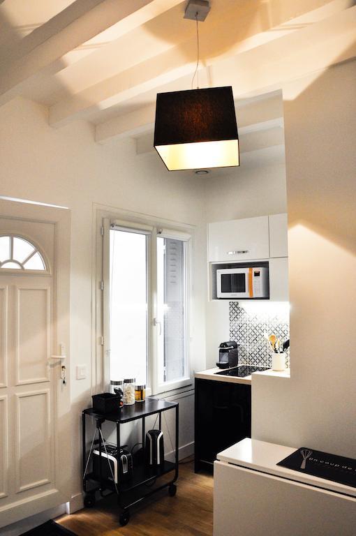 Duplex De Charme Au Coeur De Montmartre Apartment Paris Room photo